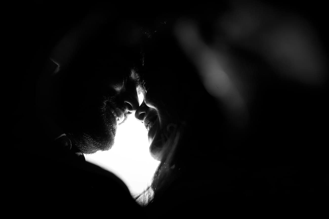 Brautpaar-Portrait in weichem Licht