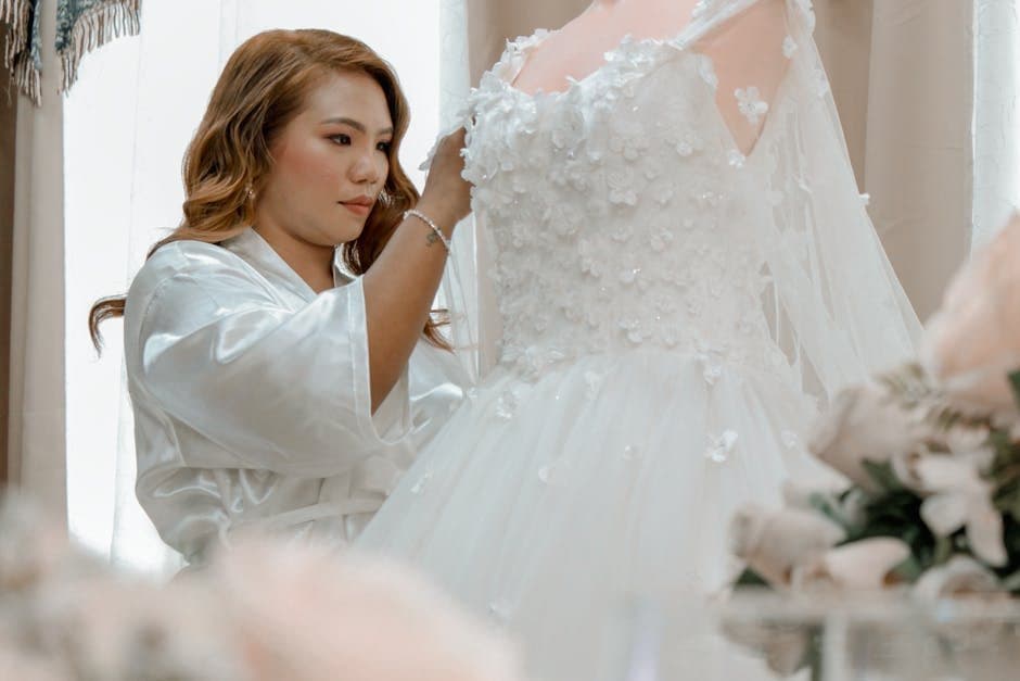 Brautkleider – Arbeit